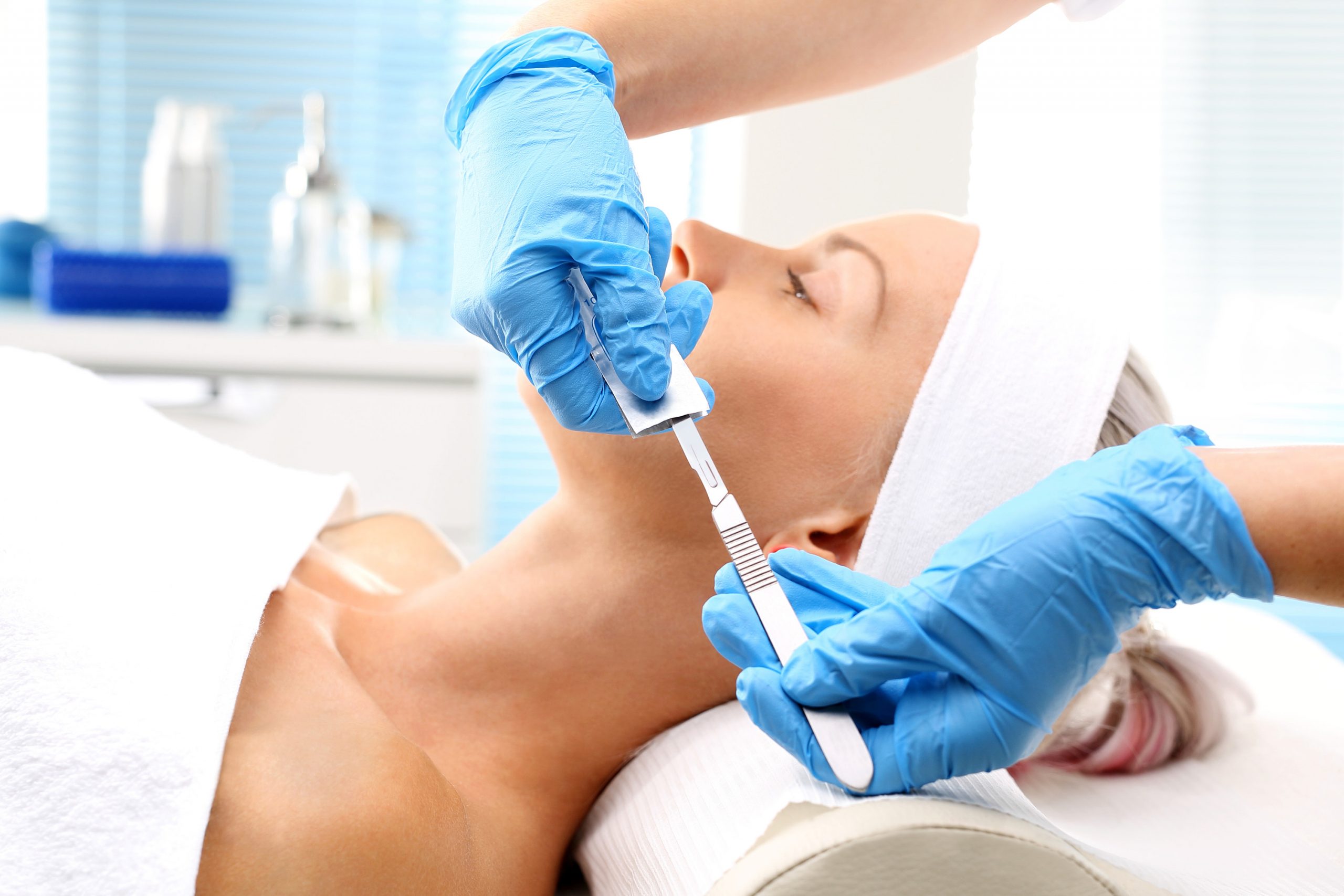 ProQual Level 4 Certificate in Dermaplaning